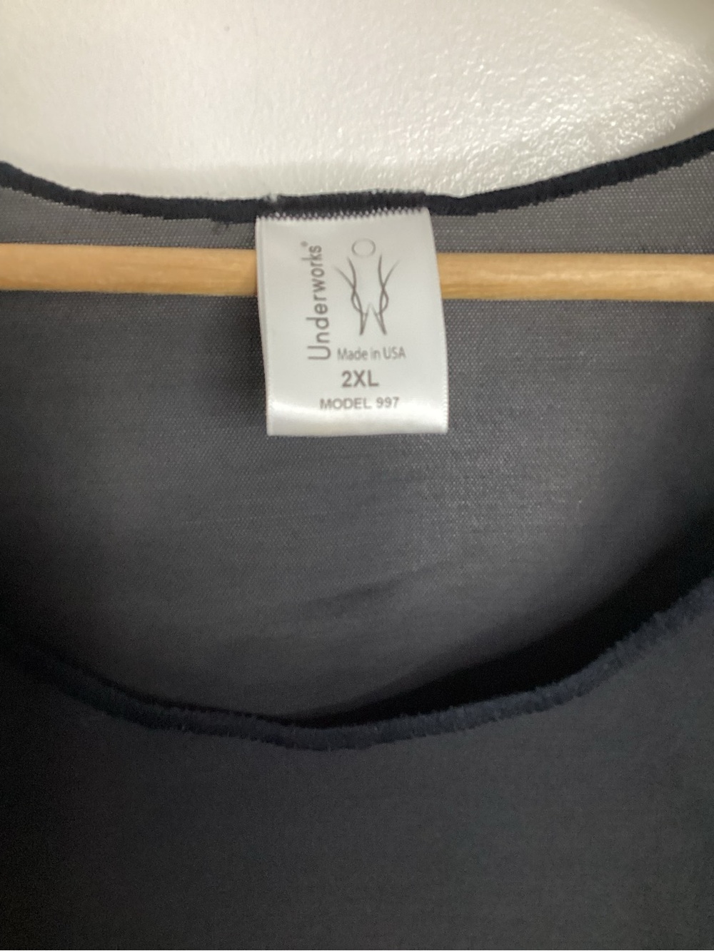 NWOT Black Scoop Neck Compression/Chest Binder Tank Top 2XL - Picture 8 of 9